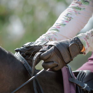 steady-hands-riding-gloves